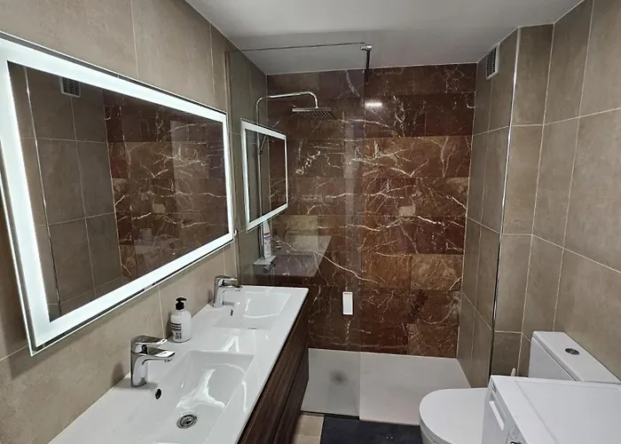 Dinas Koka Appartamento Playa del Inglés